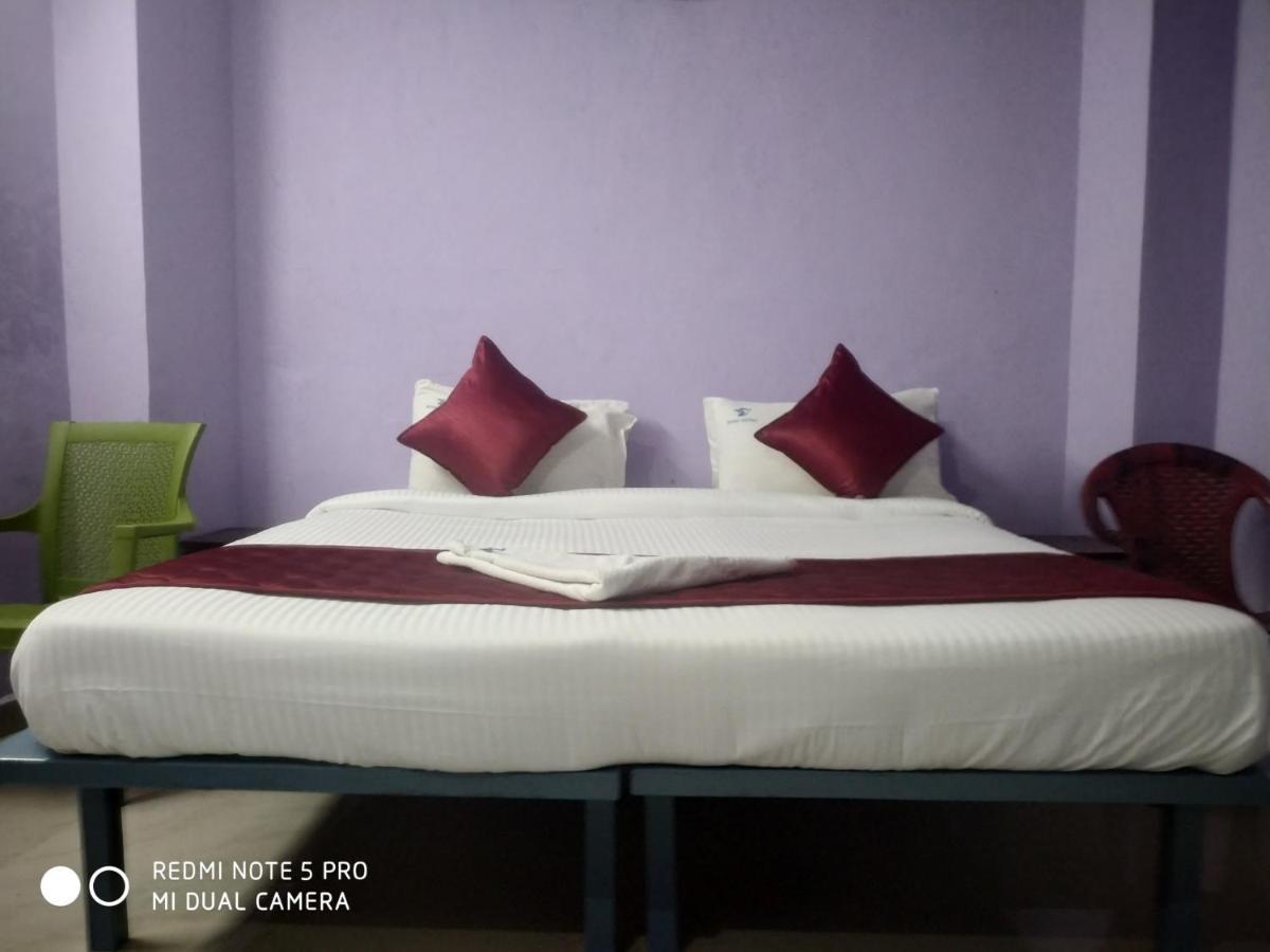 Skyry Hotel Iyyapanthangal Ченнаї Екстер'єр фото